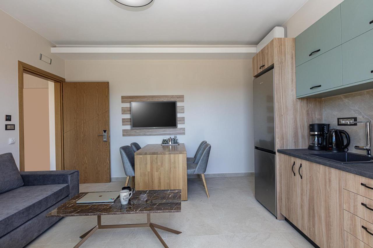 קיסאמוס Sapphire Blue Suites מראה חיצוני תמונה
